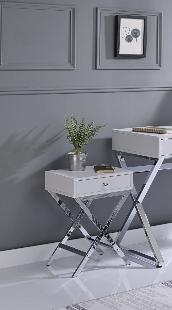 White & chrome finish side table by Acme