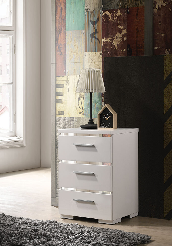 White (high gloss) accent table by Acme
