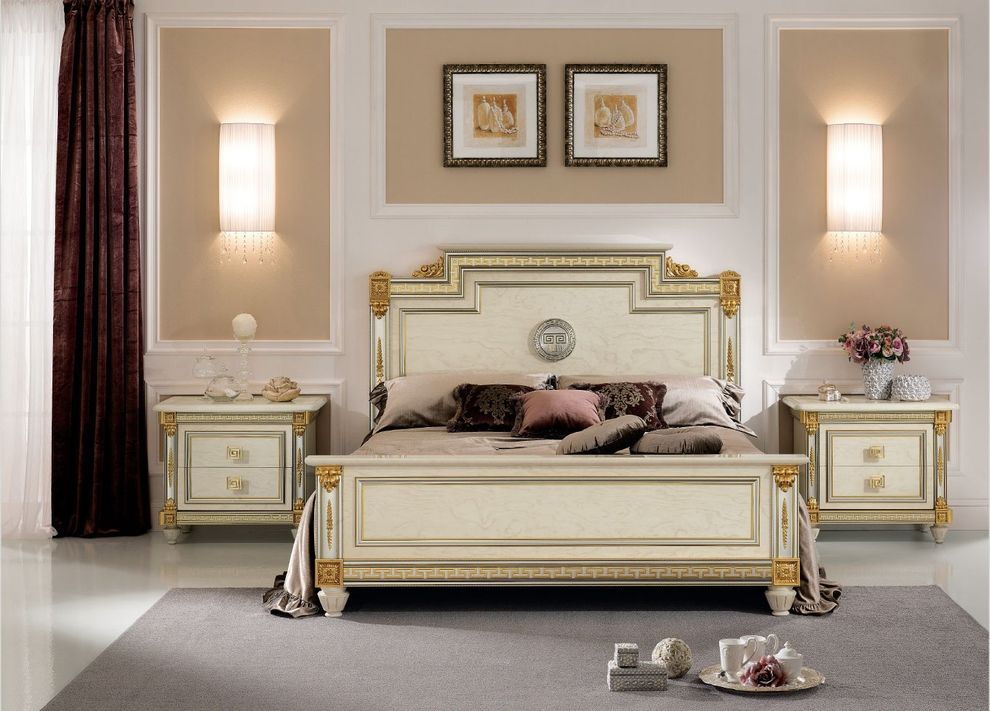 Roman style classic king bed in quality laquer finish by Arredoclassic Italy