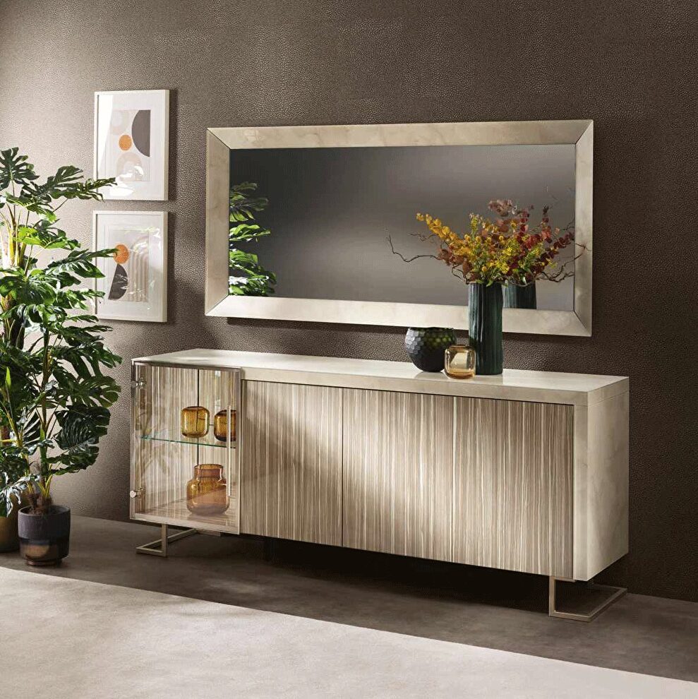Contemporary high-gloss buffet by Arredoclassic Italy