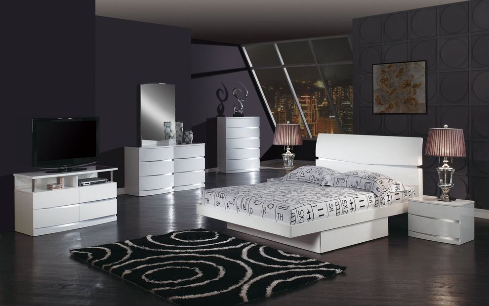 High gloss finish white platform king bed by Global