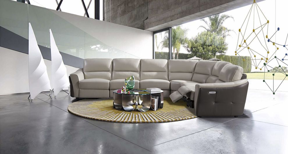 5pcs full leather sectional w/ electric recliners by Beverly Hills