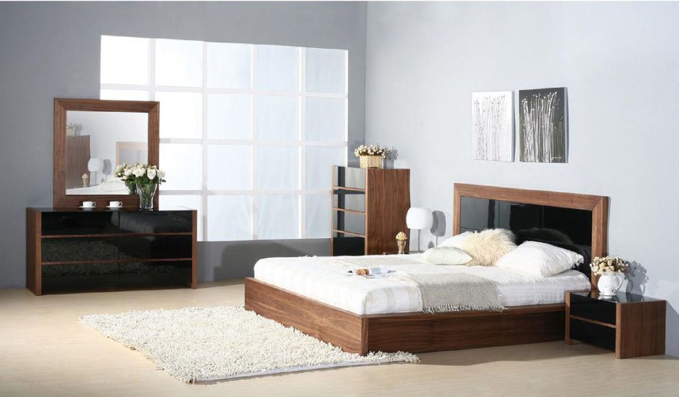 High gloss black and walnut platform bed by Beverly Hills