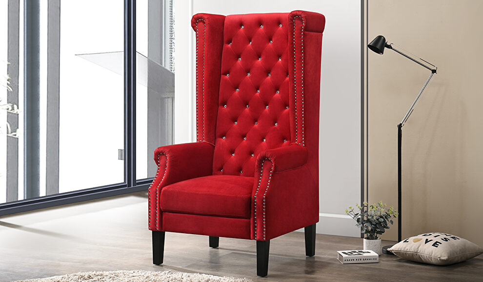 Transitional style accent chair by Cosmos