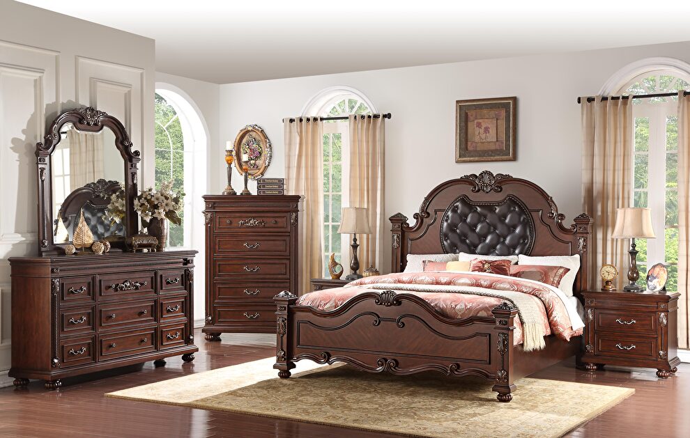 Traditional style queen king in cherry finish wood by Cosmos