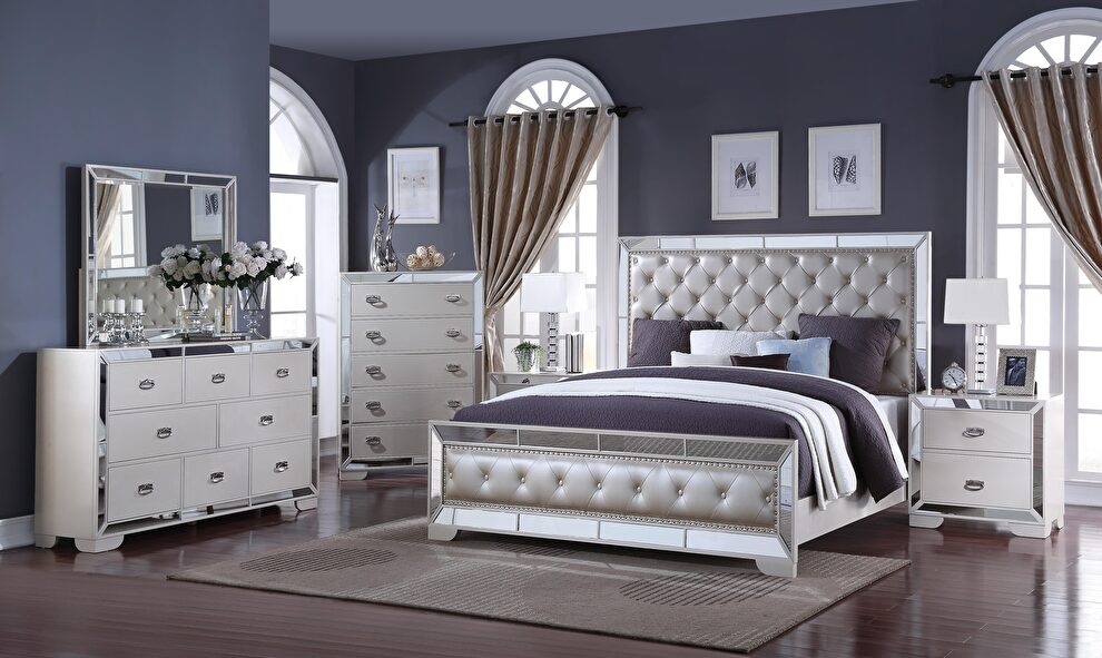 Contemporary style queen bed in white finish wood by Cosmos