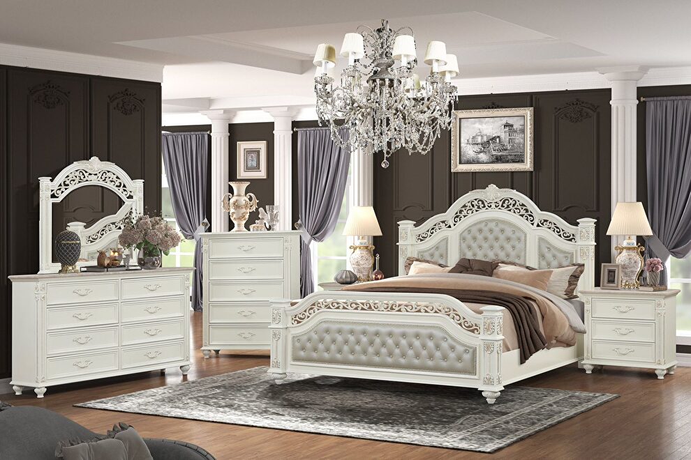 Nailhead trim traditional style queen size bed in white by Cosmos