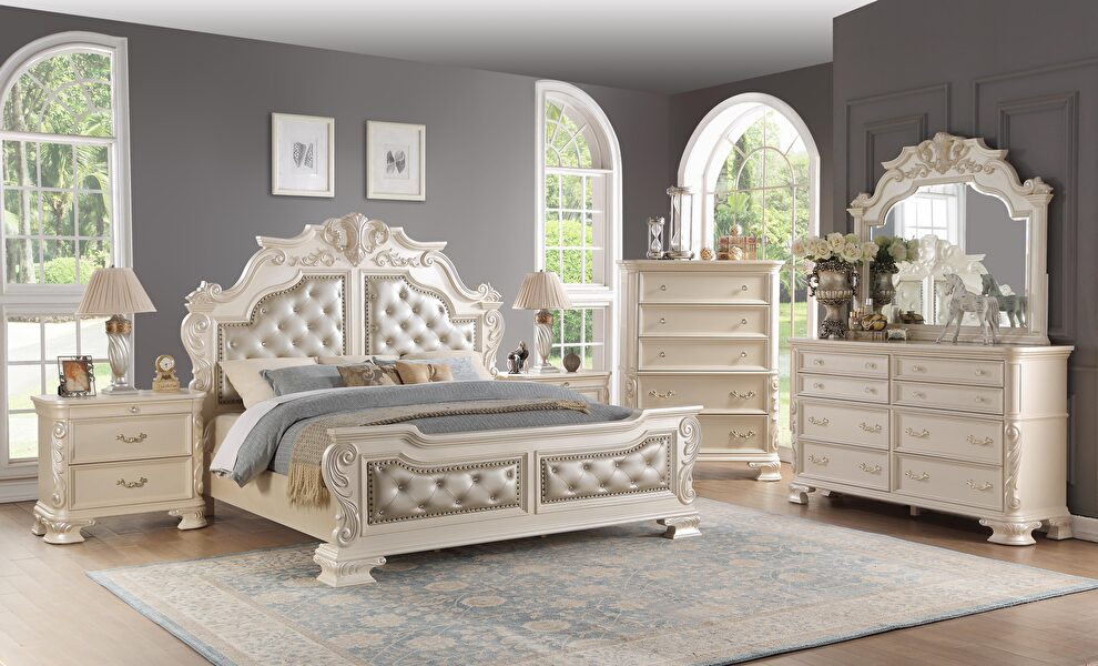 Traditional style queen bed in off-white finish wood by Cosmos