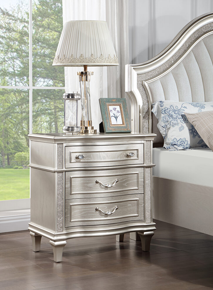 3-drawer nightstand silver oak by Coaster