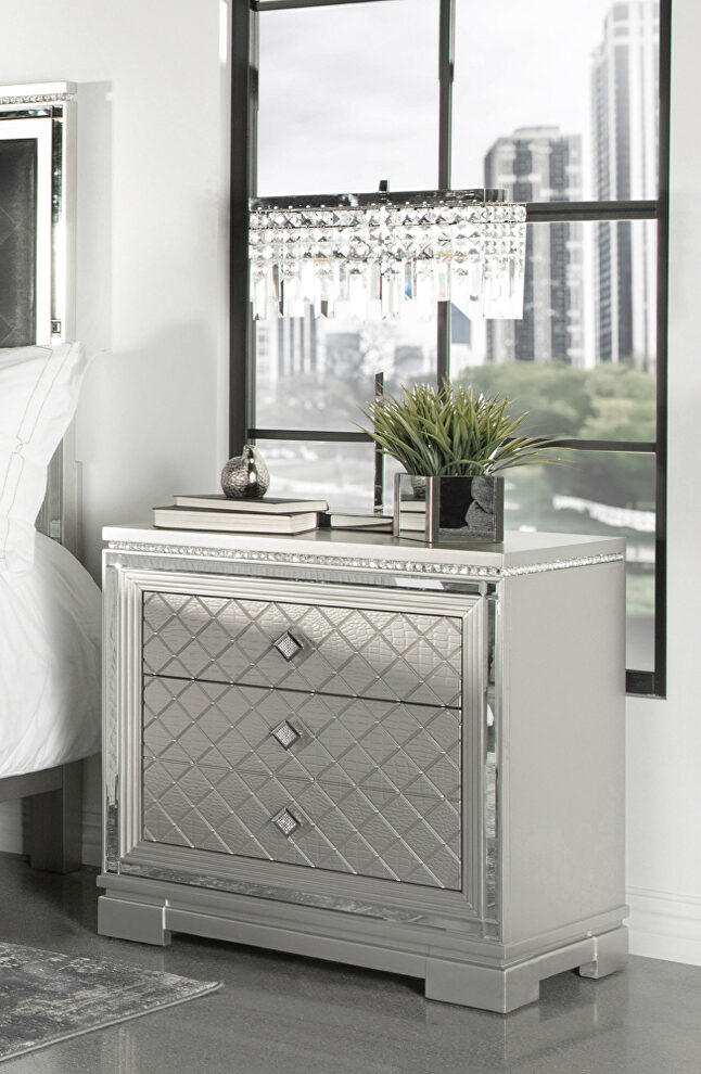 Crocodile and diamond pattern two-drawer nightstand w/ usb by Coaster