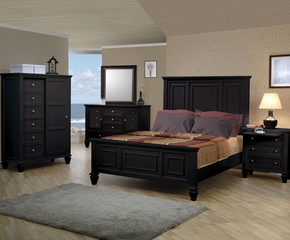 Black veneer classic king size bed by Coaster