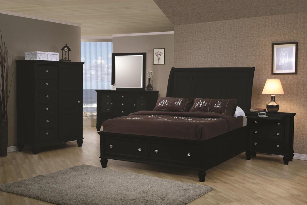 Black veneer classic bed by Coaster