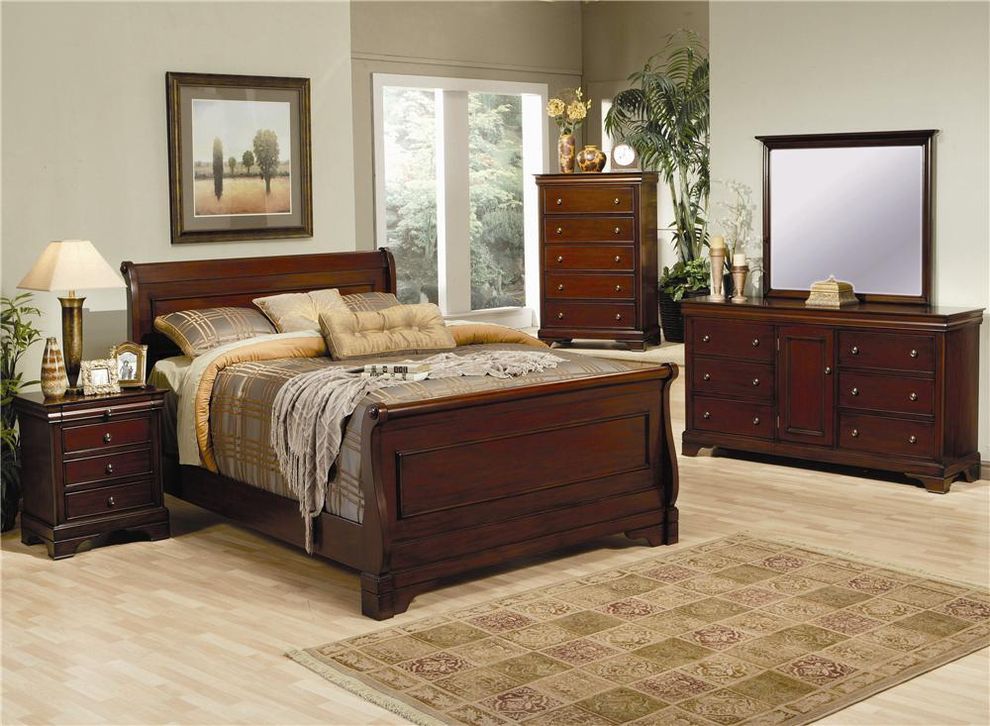 Deep mahogany king size bed in casual style by Coaster
