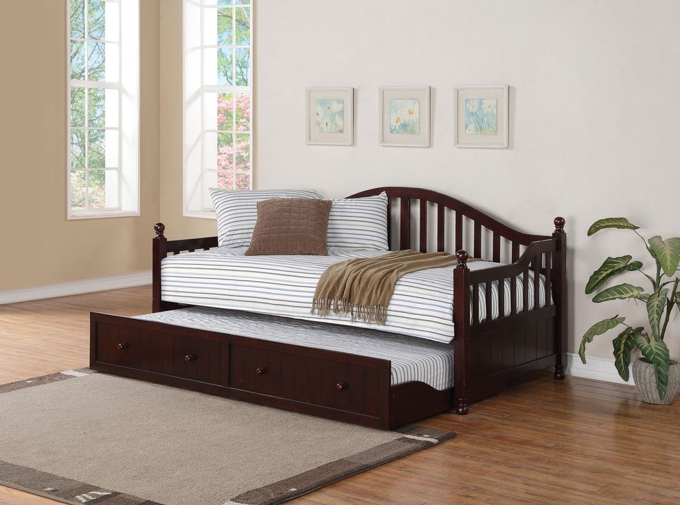 Coastal cappuccino twin daybed by Coaster