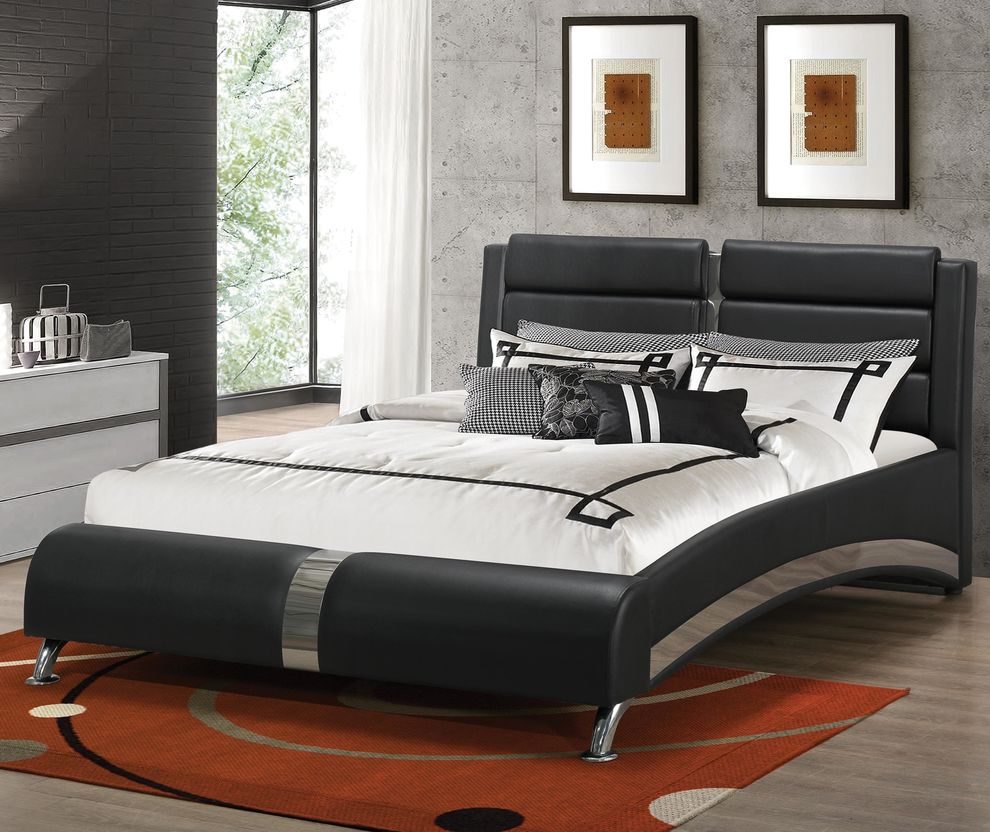 Havering contemporary black upholstered queen bed by Coaster
