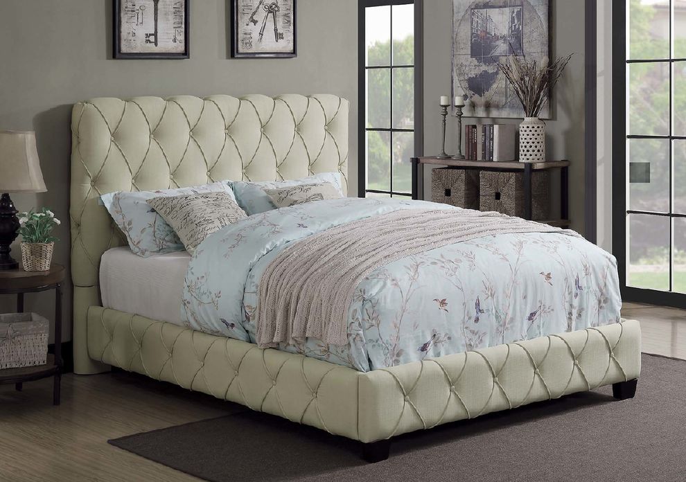 Elsinore beige upholstered queen bed by Coaster