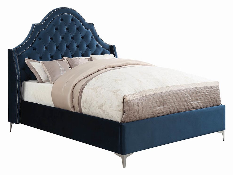 Demi wing blue velvet platform bed by Coaster
