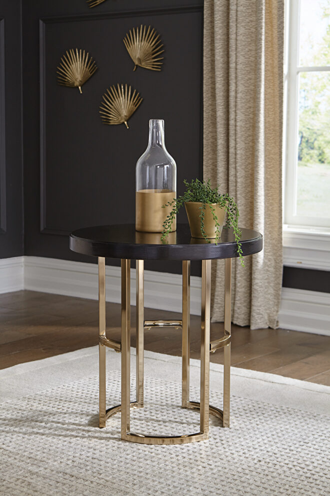 Round table top in an americano finish  end table by Coaster