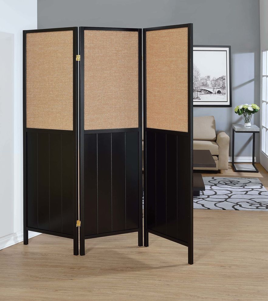 Traditional black three-panel folding screen by Coaster