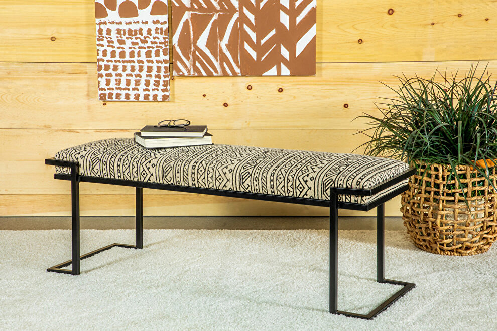 Black and white woven fabric upholstery accent bench by Coaster