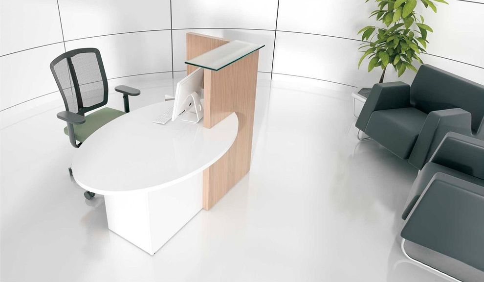 Modern office / reception desk by MDD