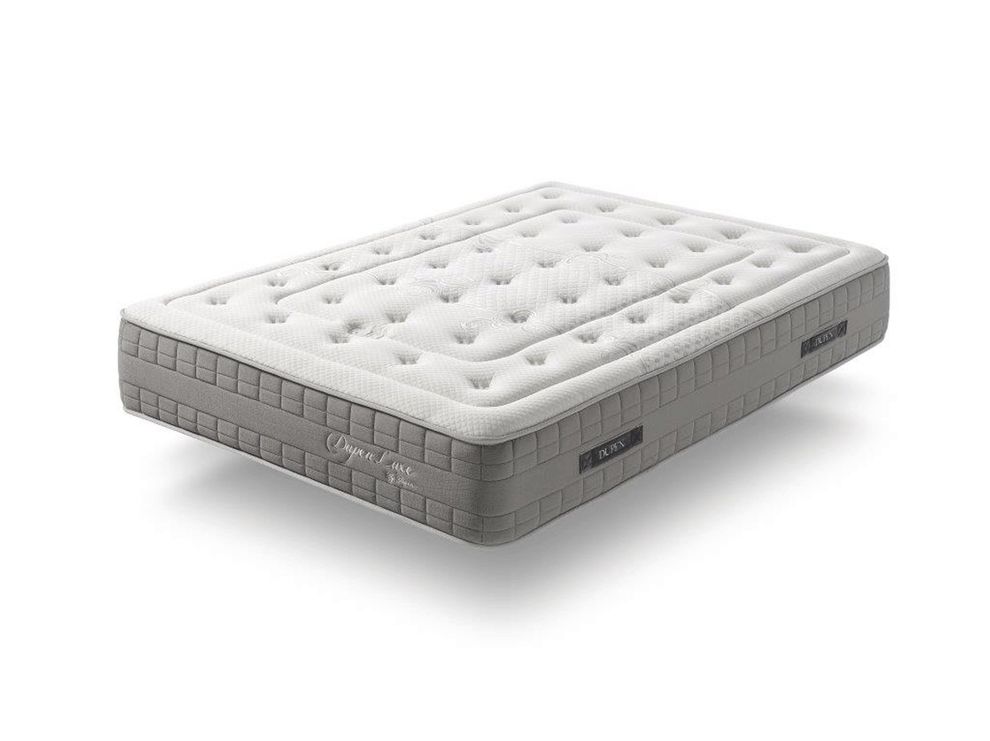 Queen size EU-made 11-inch memory foam mattress by Dupen Spain