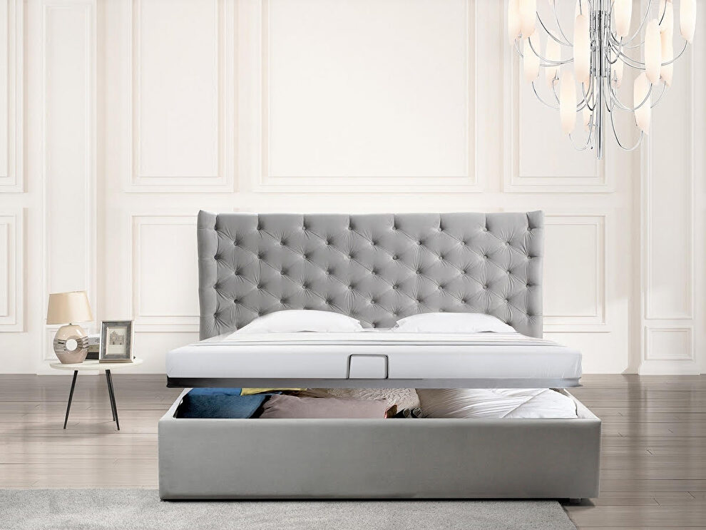 Stylish contemporary storage king bed in gray microfiber by Elegante Italia