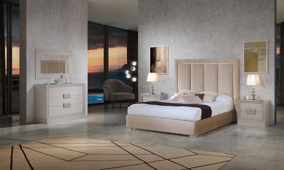 Semigloss finish contemporary storage king bed by Dupen Spain