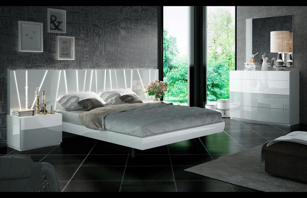 White/gray super contemporary stylish king bed by Fenicia Spain