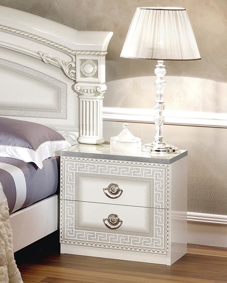 Classic touch elegant roman style nightstand by Camelgroup Italy