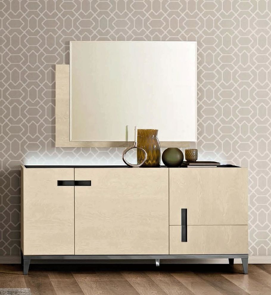 Light beige Italy-made buffet by Camelgroup Italy