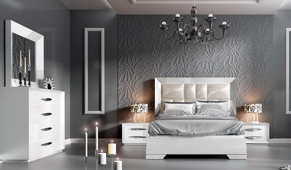 White high-gloss lacquer Spain-made king bedroom by Franco Spain