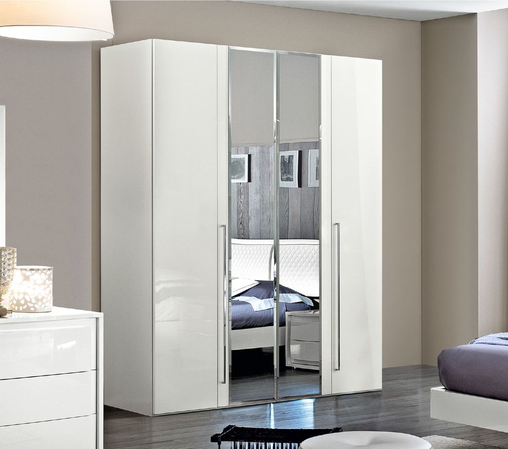 Modern white 4dr wardrobe by Camelgroup Italy