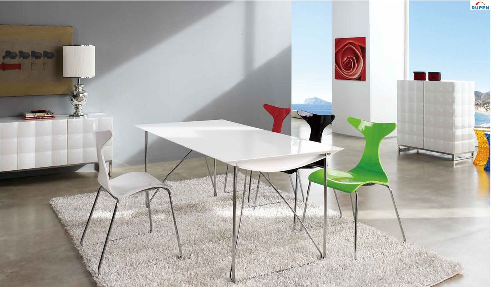 Modern minimalistic lacquer white dining table by ESF