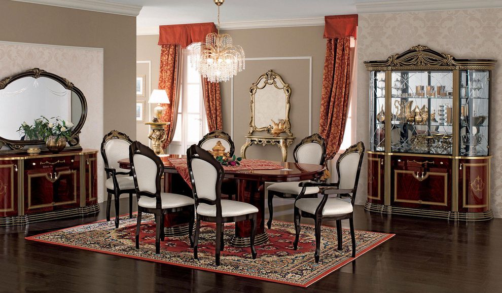 Royal Italy-made high-gloss traditional dining by ESF