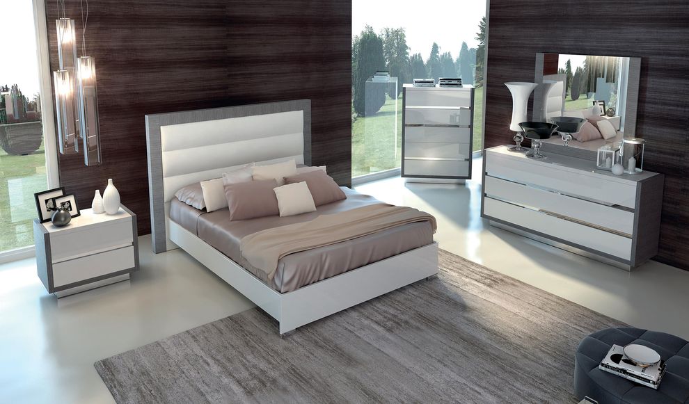 Made in Italy modern king bed in white w/ platform by ESF