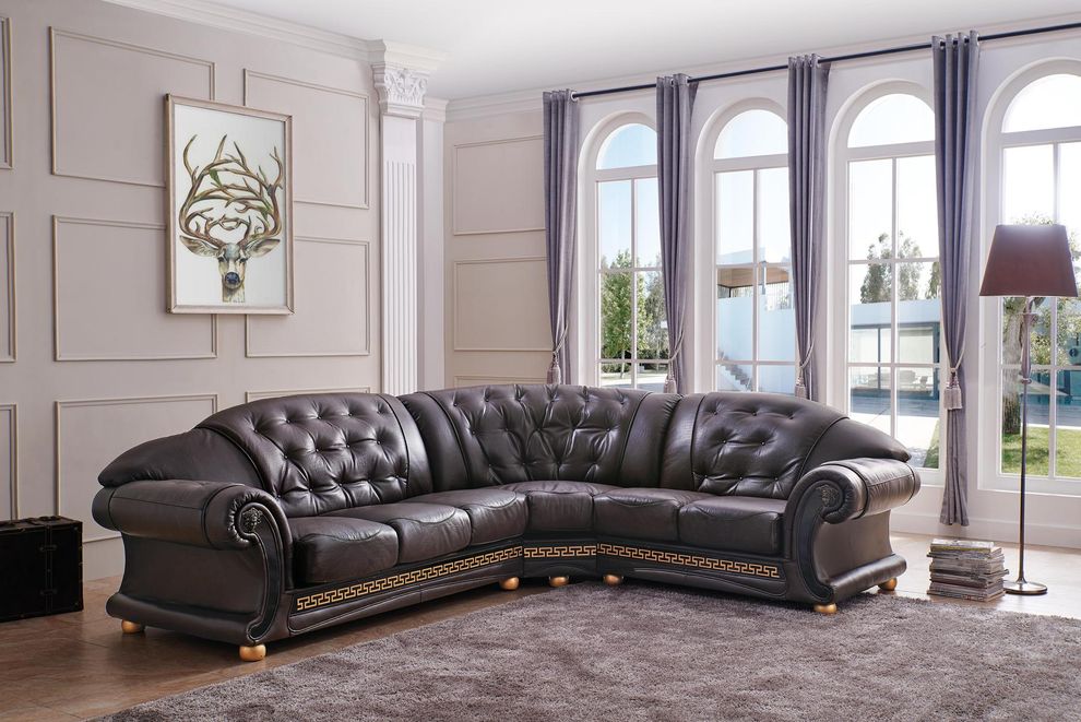 Italian right-facing brown leather sectional in royal tufted design by ESF