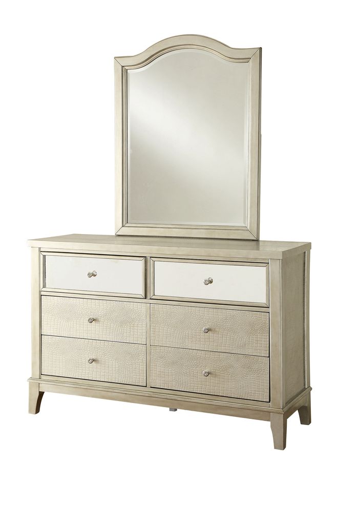 Contemporary dresser by Furniture of America