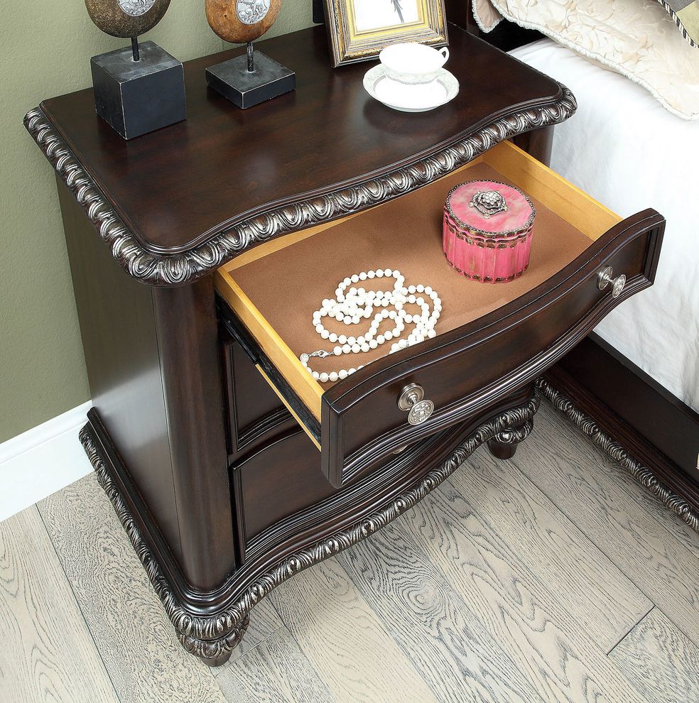 Espresso classic style nightstand by Furniture of America