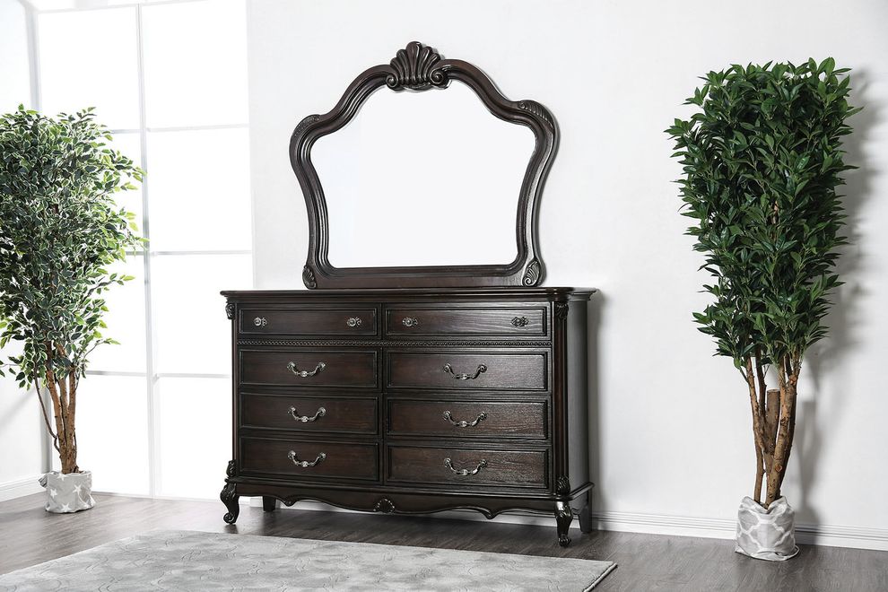 Solid wood traditional dresser by Furniture of America