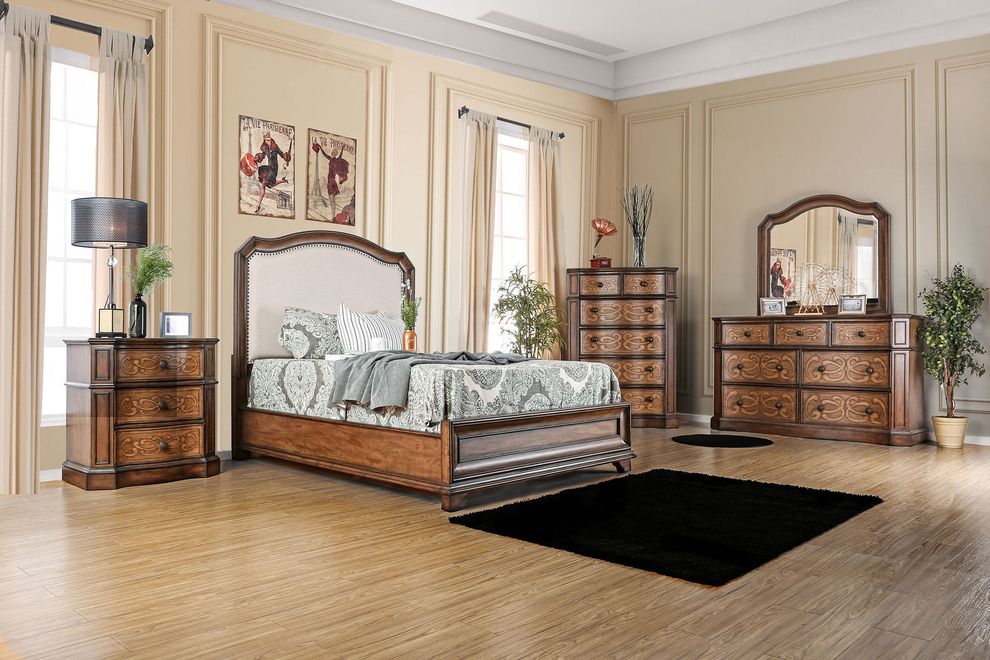 Transitional style chestnut finish king size bed by Furniture of America