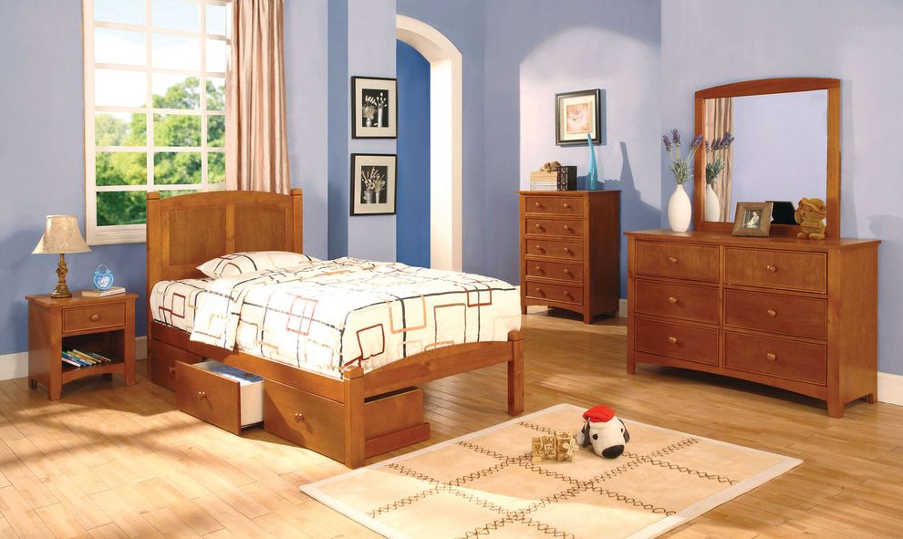 Cottage youth/kids bed style in oak finish by Furniture of America