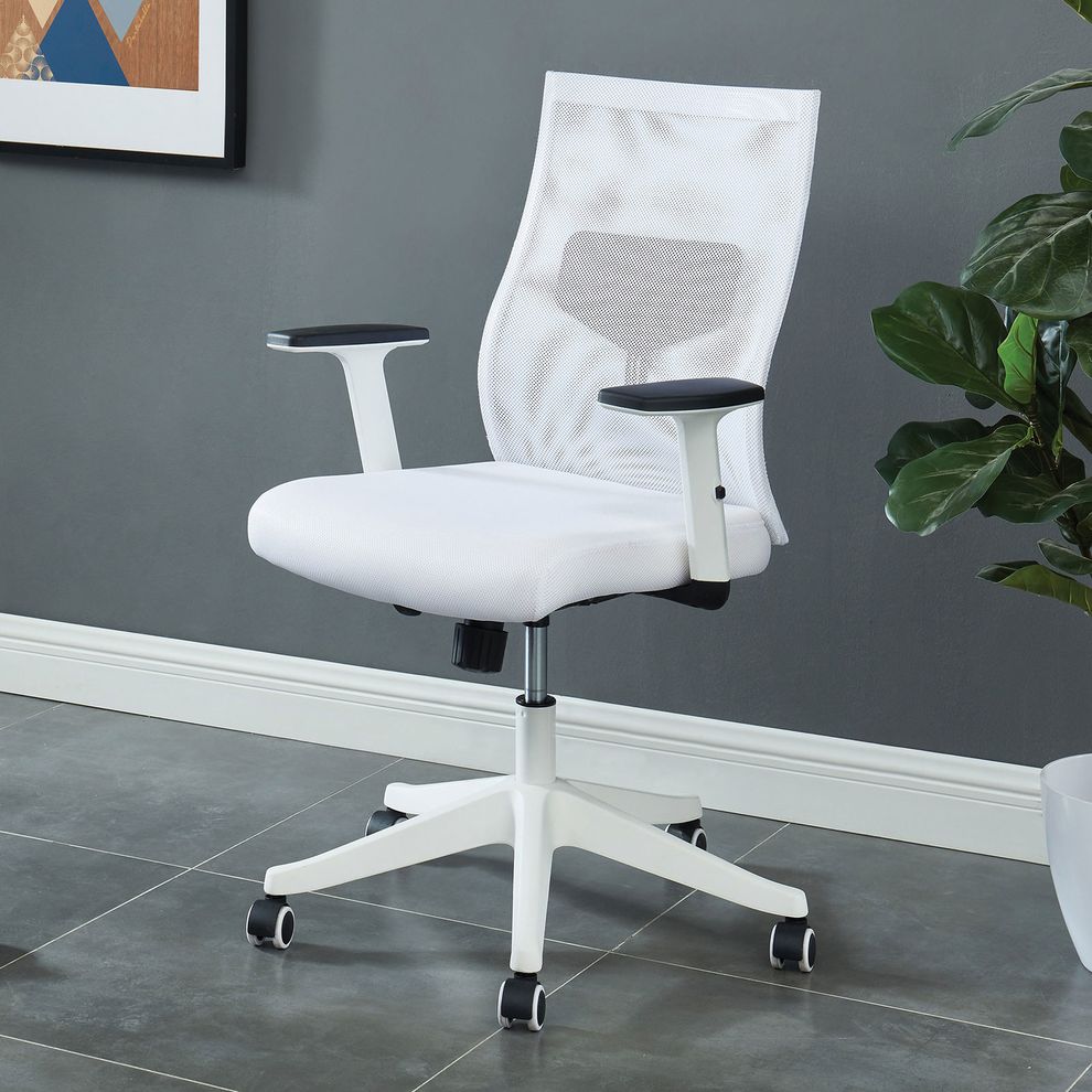 White contemporary office chair by Furniture of America