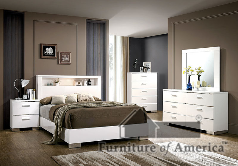 White/ chrome high gloss lacquer coating bed by Furniture of America