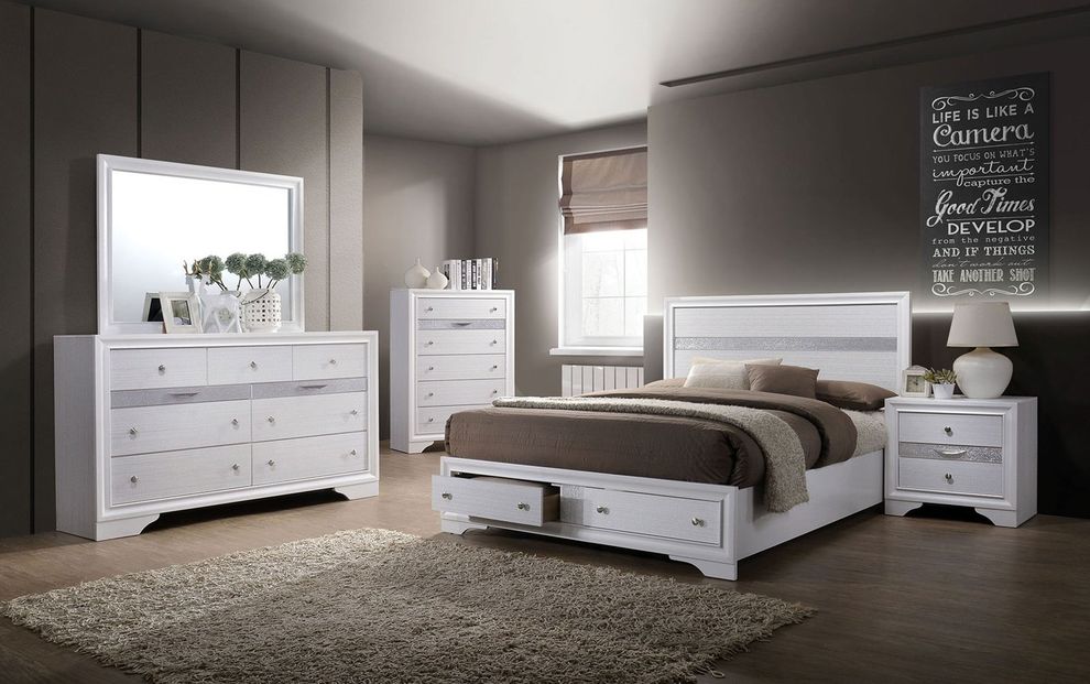 Contemporary white / silver accents king bed by Furniture of America