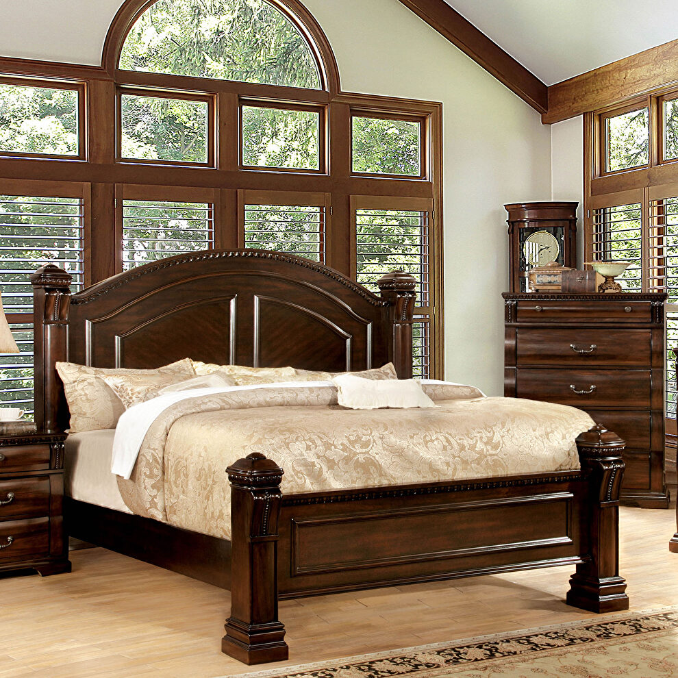 Cherry solid wood transitional king bed by Furniture of America