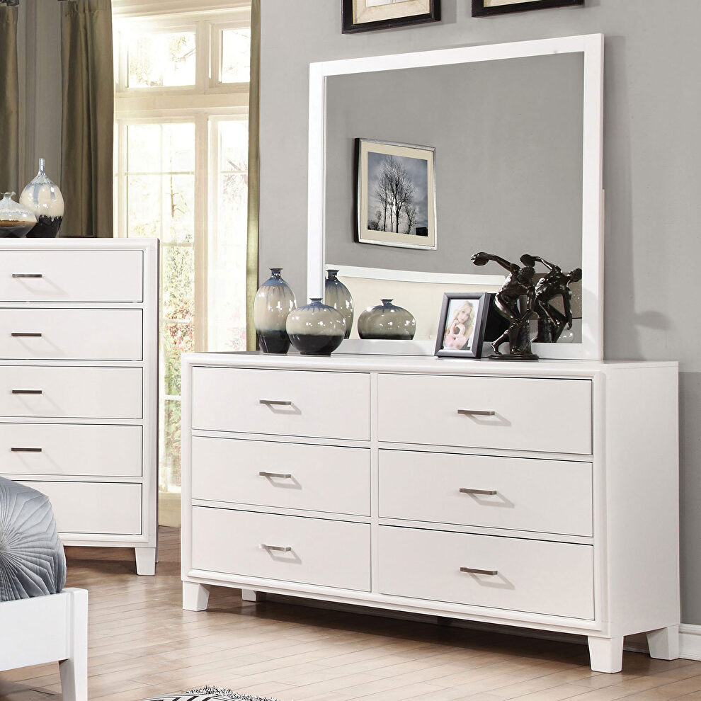 White finish solid wood transitional style dresser by Furniture of America
