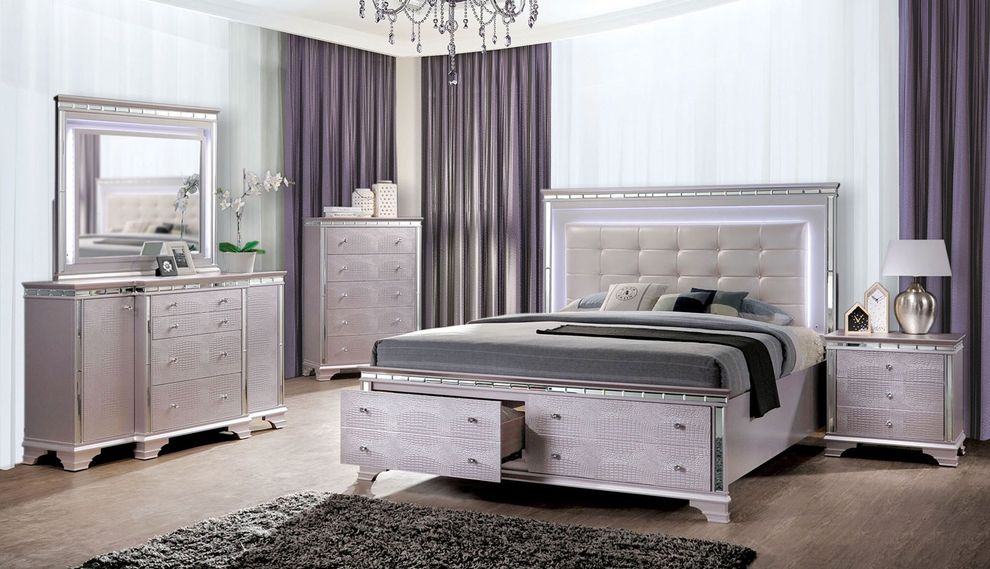 Mirrored / crocodile accents ivory pearl glam bed by Furniture of America