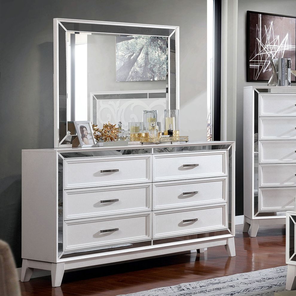White/mirrored contemporary style dresser by Furniture of America