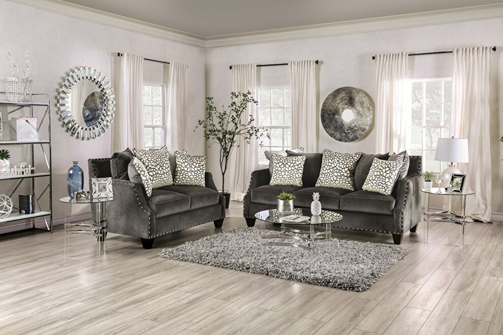 Traditional design gray chenille fabric sofa by Furniture of America